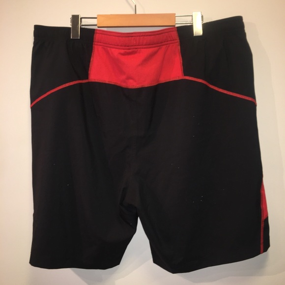 The NorthFace Shorts - Picture 2 of 4